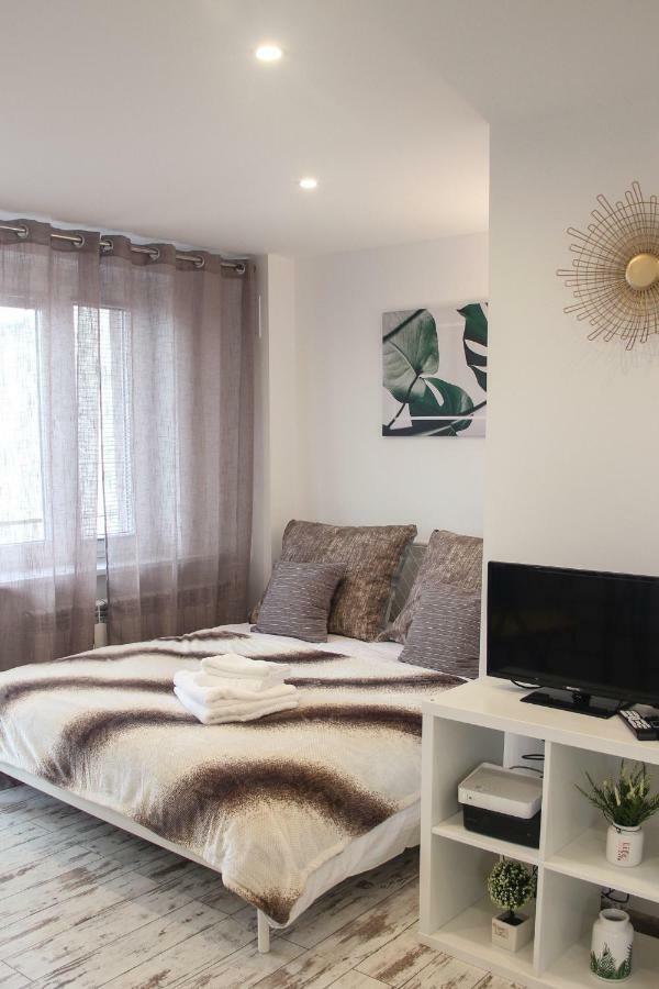 Sunny City Center Apartment Varsovie Extérieur photo