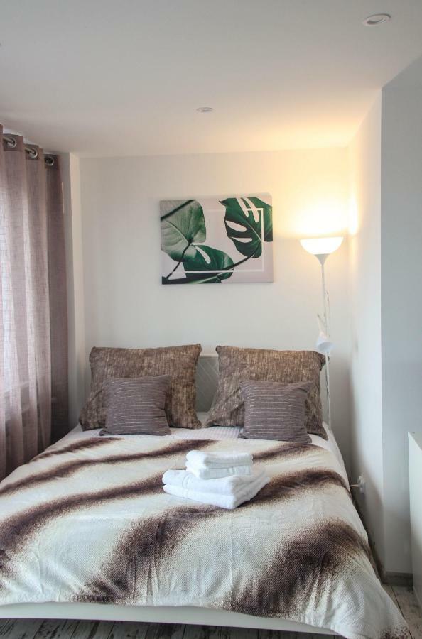 Sunny City Center Apartment Varsovie Extérieur photo